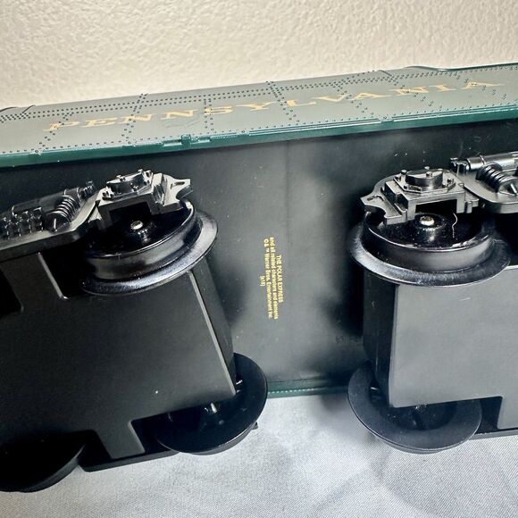 LIONEL 7-11808 READY-TO-PLAY PENNSYLVANIA FLYER -COAL TENDER - Picture 8 of 10